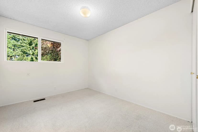 Property photo for 14221 Se 10th Place, Bellevue photo 20