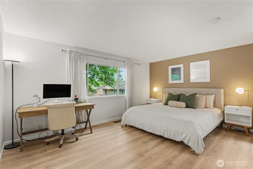 Property photo for 11902 Ne 168th Street, Bothell photo 12