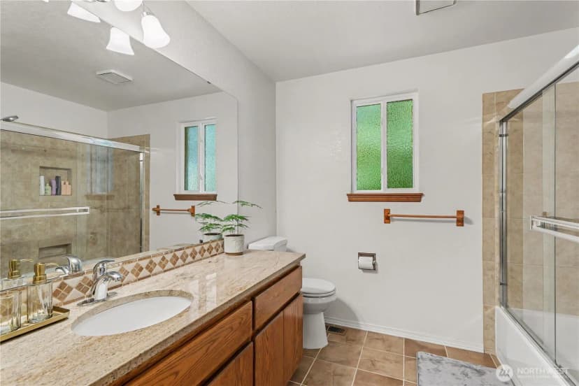 Property photo for 11902 Ne 168th Street, Bothell photo 29