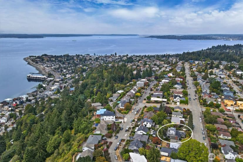 Property photo for 4123 55th Avenue Sw, Seattle photo 38