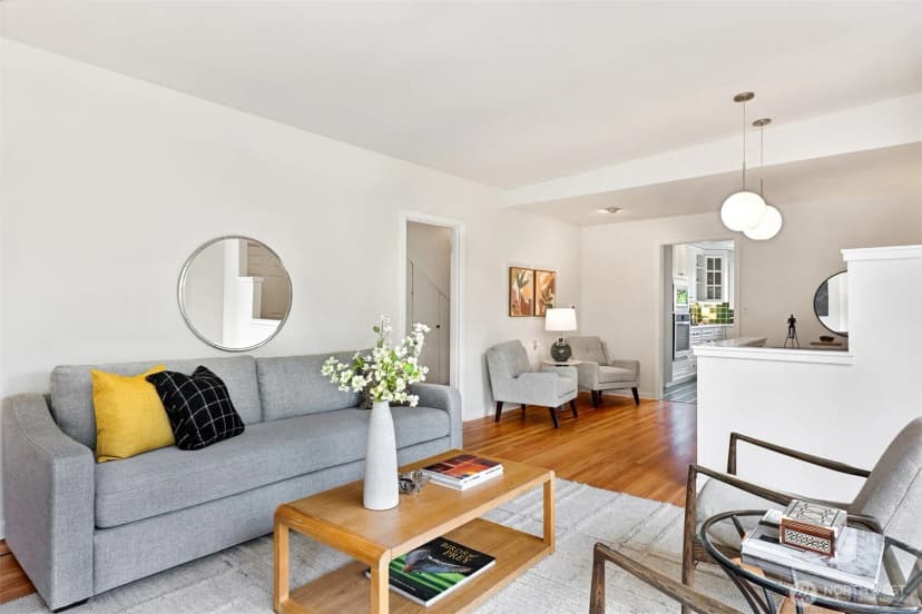 Property photo for 4123 55th Avenue Sw, Seattle photo 5