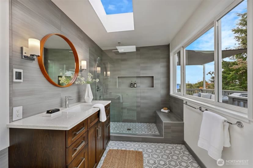 Property photo for 4123 55th Avenue Sw, Seattle photo 22