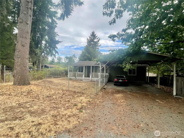 Property photo for 8510 Thuja Avenue Se, Yelm photo 3