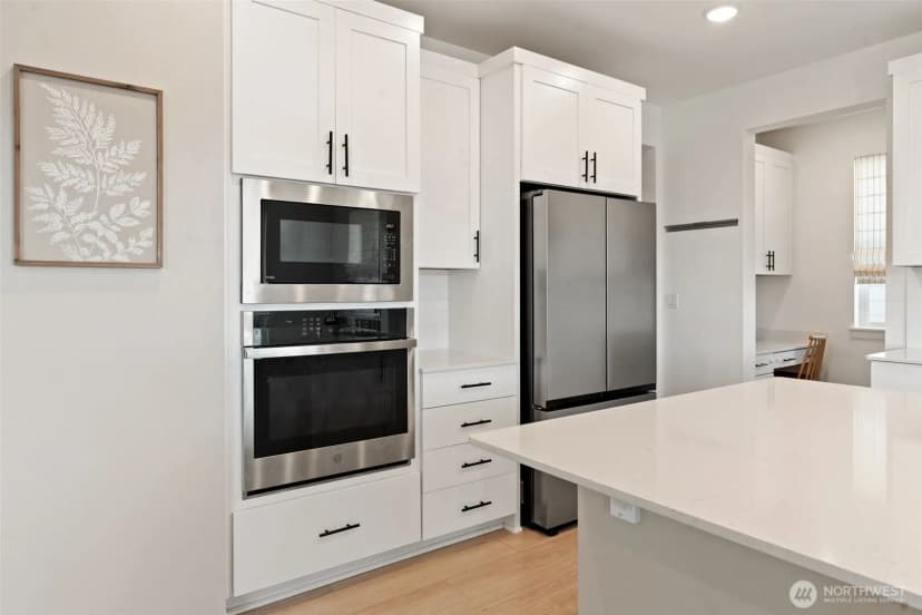 Property photo for 5721 Thornhill Avenue Sw, Port Orchard photo 13