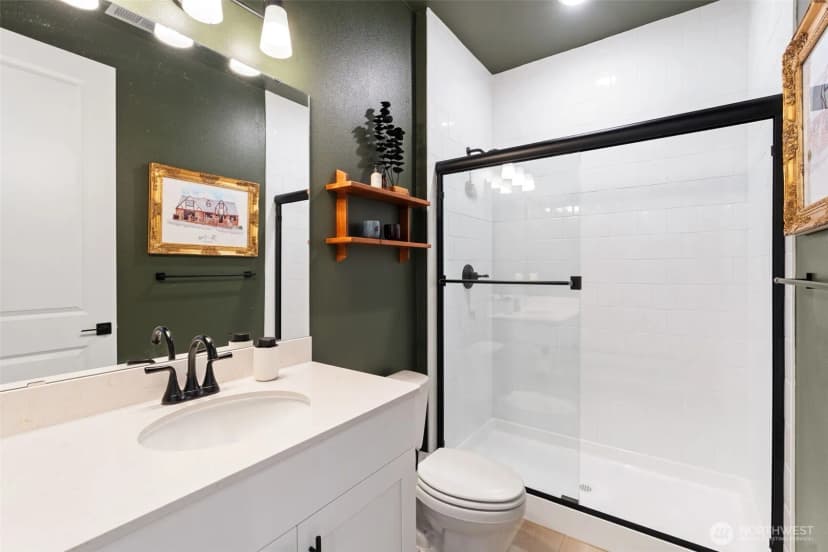 Property photo for 5721 Thornhill Avenue Sw, Port Orchard photo 4