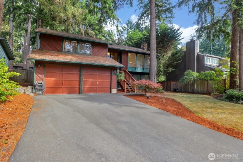 Property photo for 14015 60th Avenue W, Edmonds photo 3