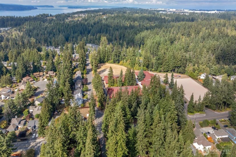 Property photo for 14015 60th Avenue W, Edmonds photo 36