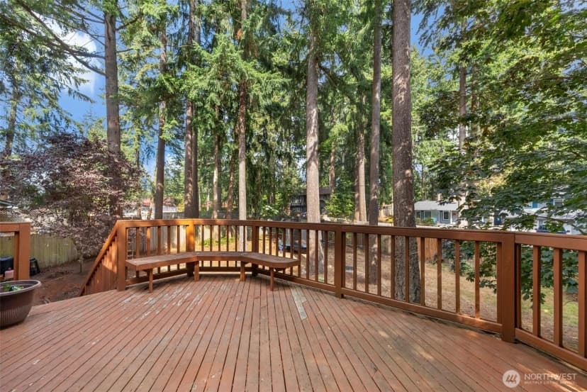 Property photo for 14015 60th Avenue W, Edmonds photo 33