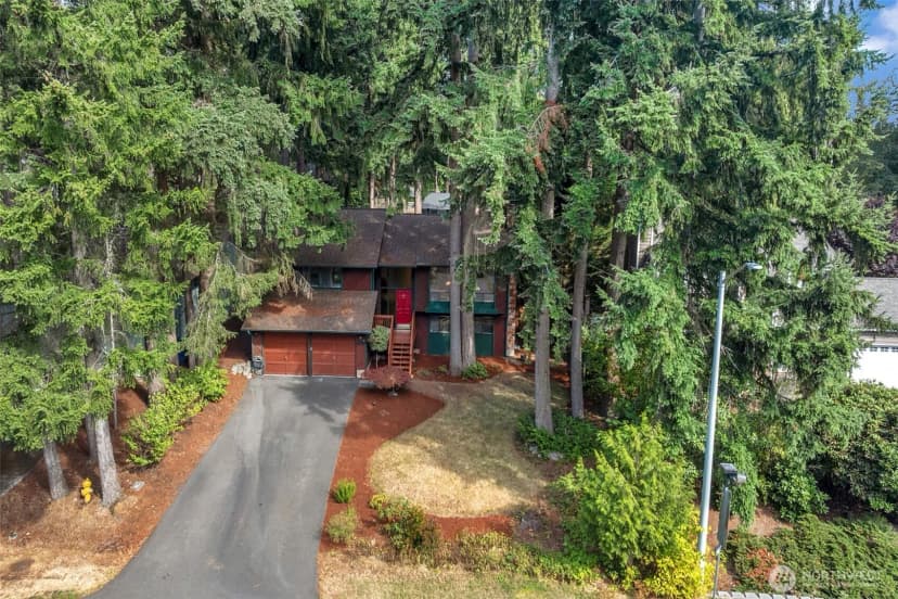 Property photo for 14015 60th Avenue W, Edmonds photo 34