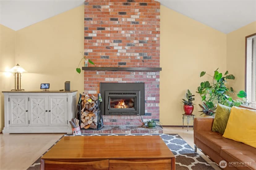 Property photo for 14015 60th Avenue W, Edmonds photo 8
