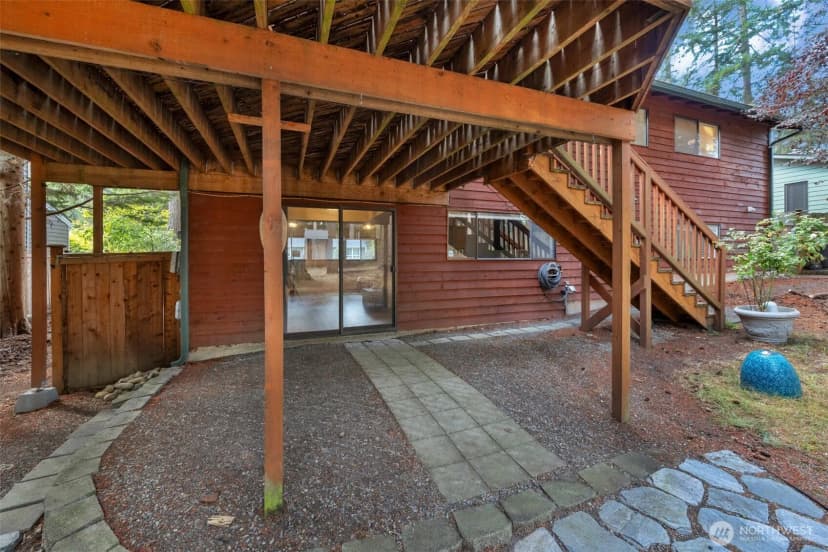 Property photo for 14015 60th Avenue W, Edmonds photo 29