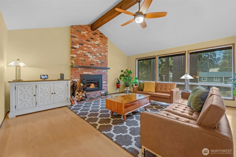 Property photo for 14015 60th Avenue W, Edmonds photo 6