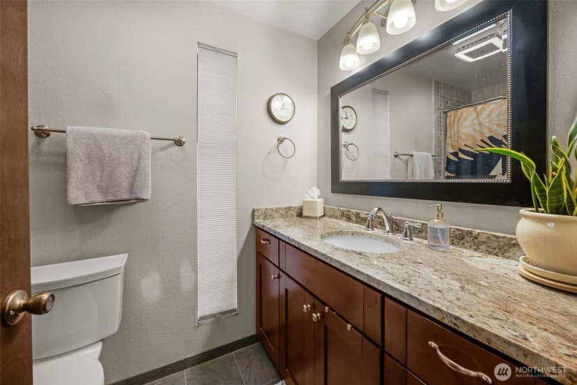 Property photo for 14015 60th Avenue W, Edmonds photo 13