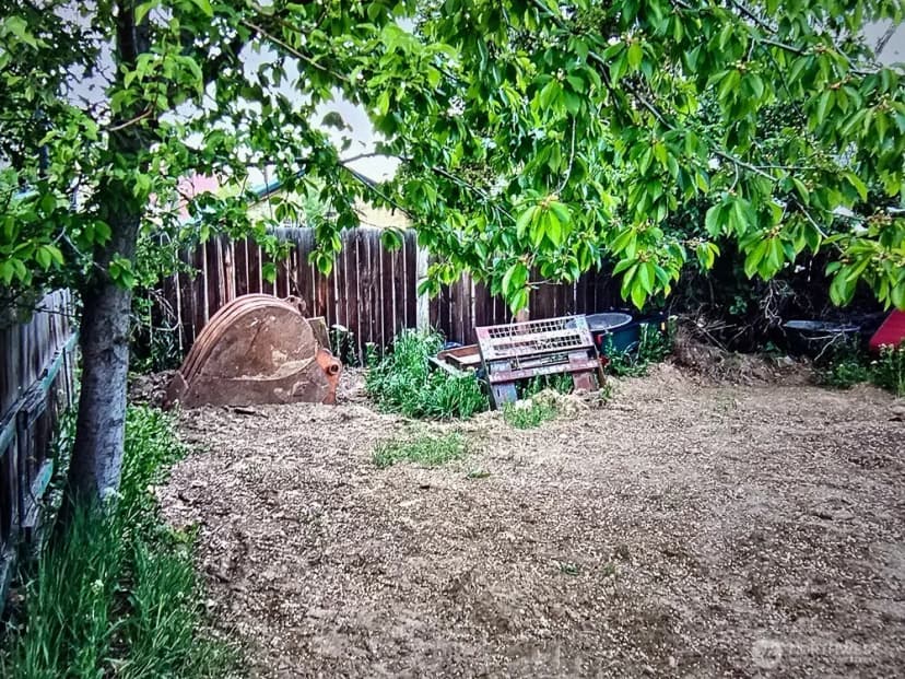 Property photo for 1322 4th Street, Wenatchee photo 20