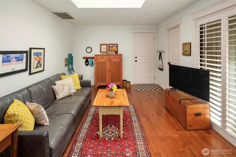Property photo for 151 141st Place Ne #110l, Bellevue photo 9