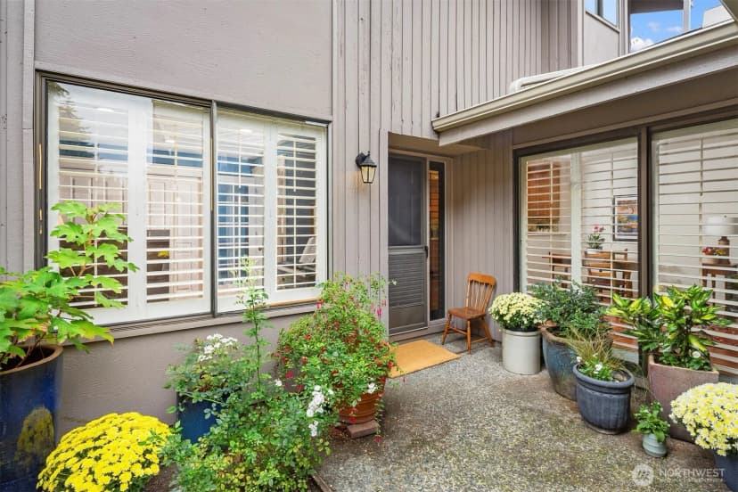Property photo for 151 141st Place Ne #110l, Bellevue photo 3