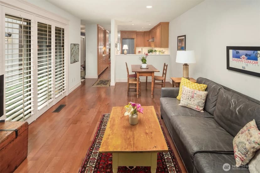 Property photo for 151 141st Place Ne #110l, Bellevue photo 11