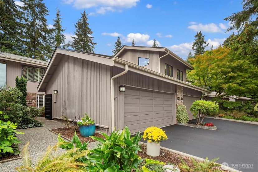 Property photo for 151 141st Place Ne #110l, Bellevue photo 2