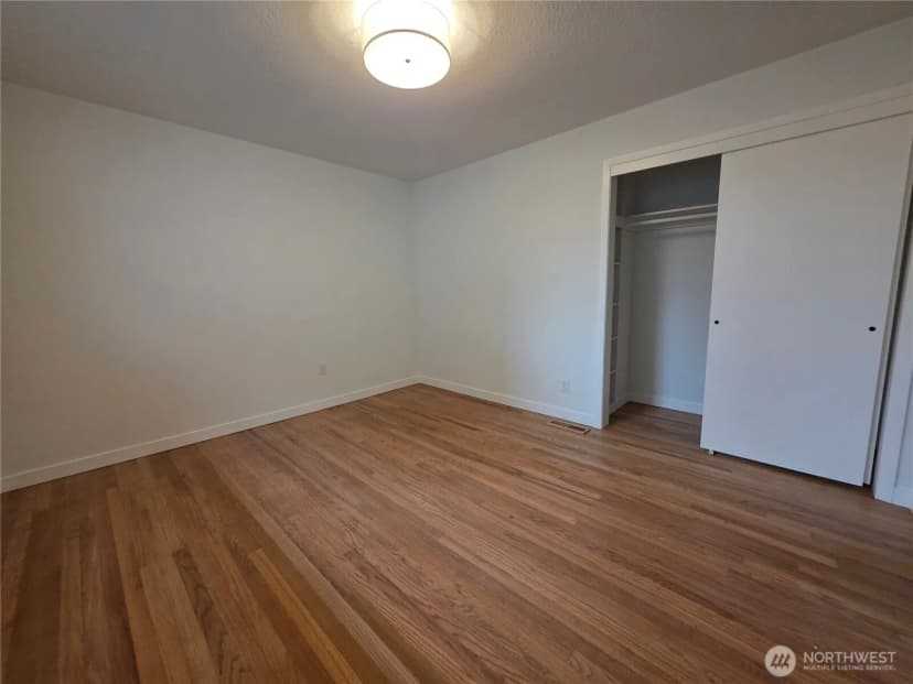 Property photo for 420 E Connecticut, Bellingham photo 14