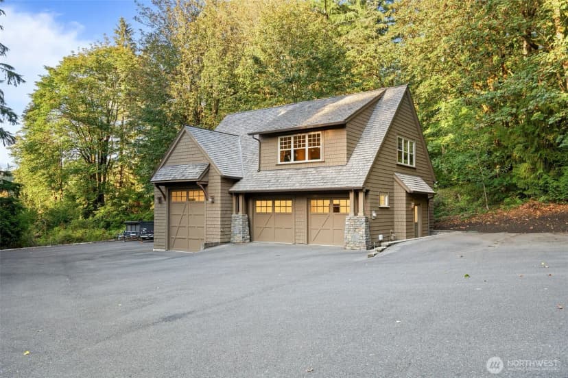 Property photo for 24950 Se Old Black Nugget Road, Issaquah photo 6