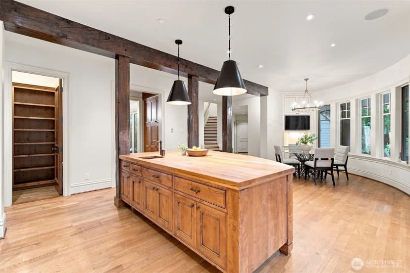 Property photo for 24950 Se Old Black Nugget Road, Issaquah photo 13