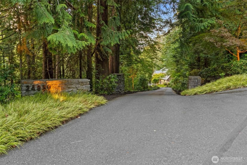 Property photo for 24950 Se Old Black Nugget Road, Issaquah photo 39