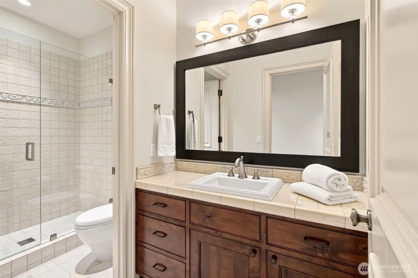 Property photo for 24950 Se Old Black Nugget Road, Issaquah photo 29