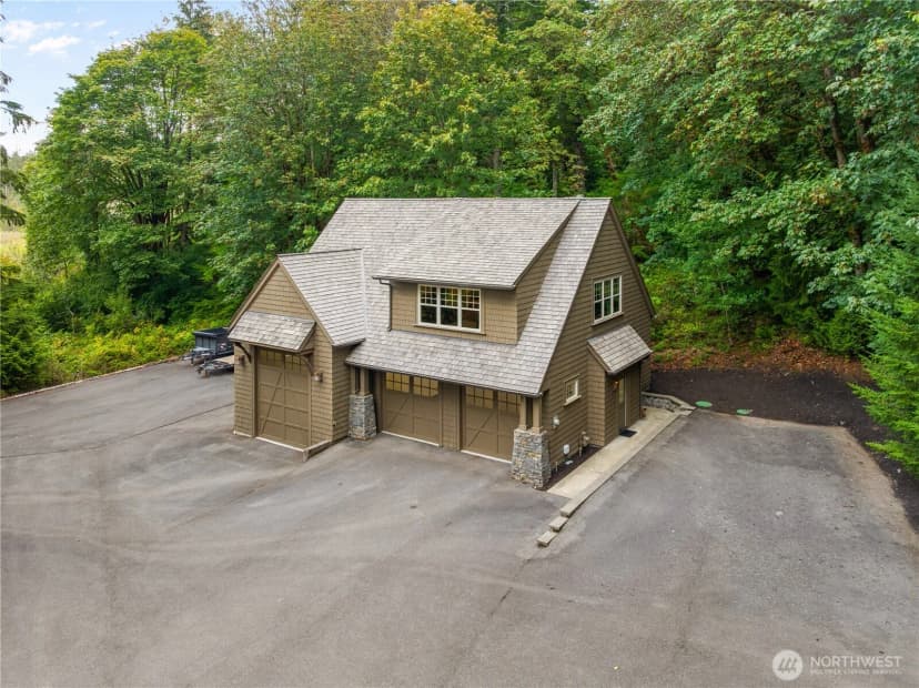 Property photo for 24950 Se Old Black Nugget Road, Issaquah photo 33