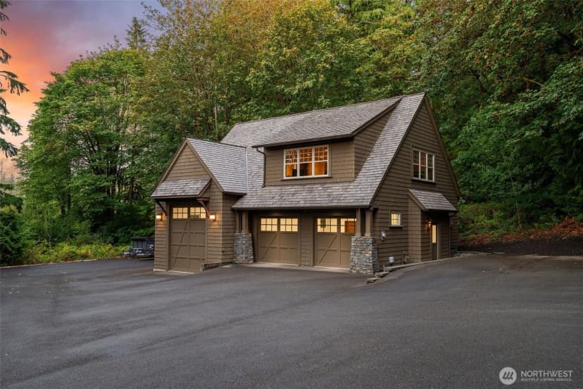 Property photo for 24950 Se Old Black Nugget Road, Issaquah photo 6