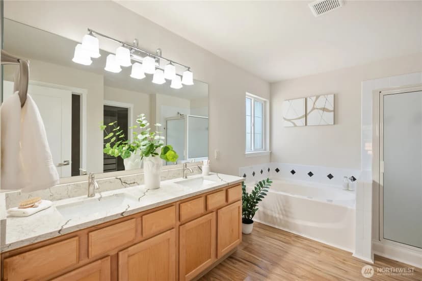 Property photo for 2226 Se 2nd Place, Renton photo 19
