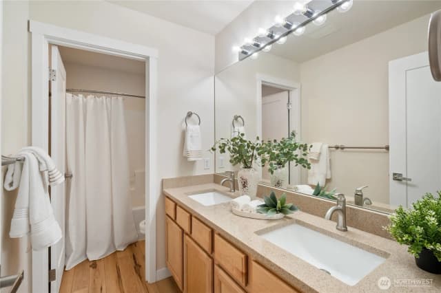Property photo for 2226 Se 2nd Place, Renton photo 5
