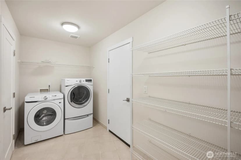 Property photo for 2226 Se 2nd Place, Renton photo 14