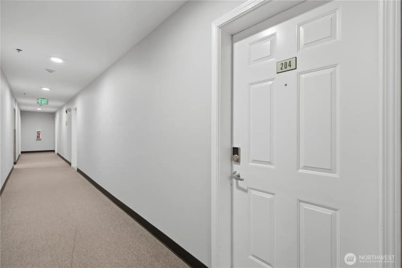Property photo for 7912 170th Avenue Ne #204, Redmond photo 24