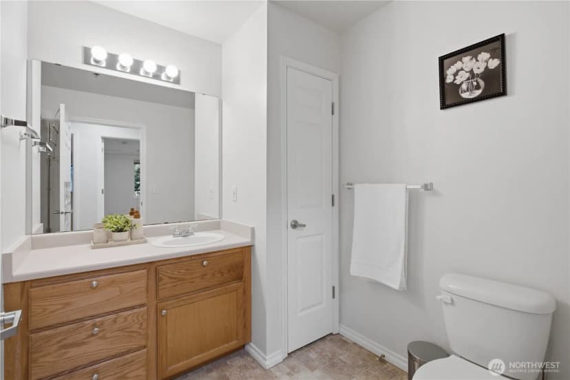Property photo for 7912 170th Avenue Ne #204, Redmond photo 12