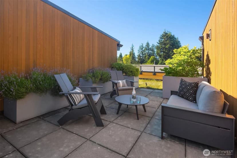 Property photo for 3300 Ne 65th Street #204, Seattle photo 36