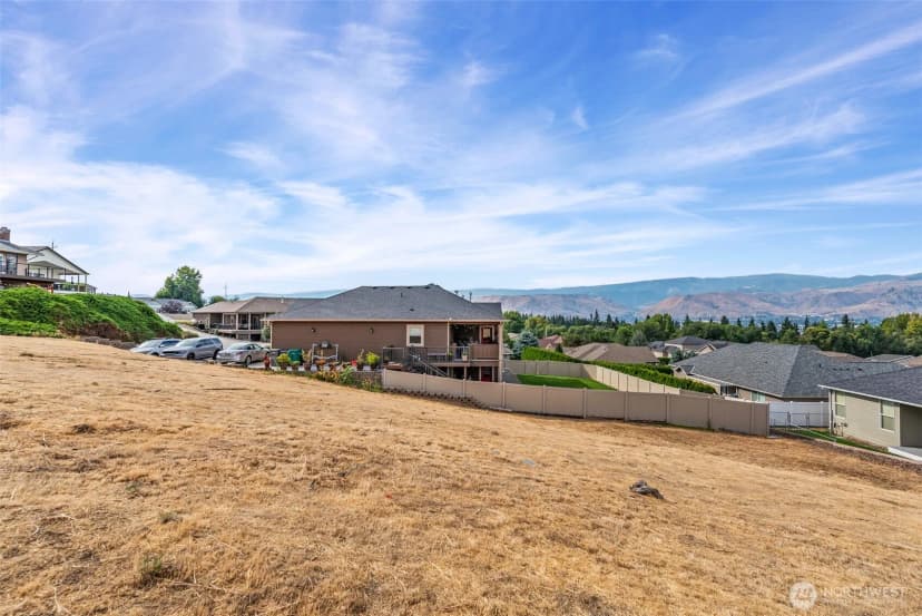 Property photo for 554 Bengal Lane, East Wenatchee photo 11