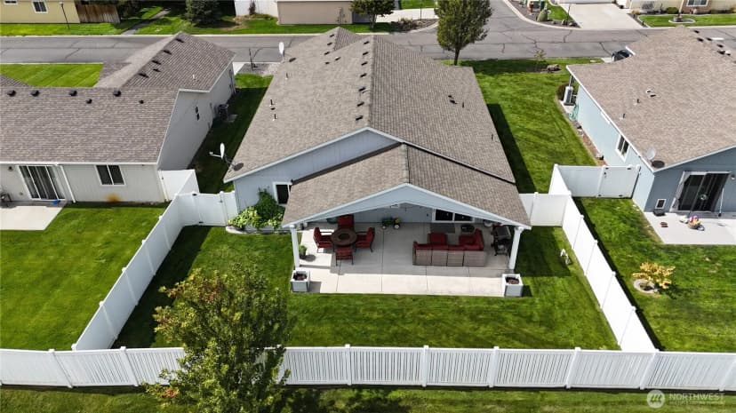 Property photo for 1534 Larkspur Drive, Richland photo 39