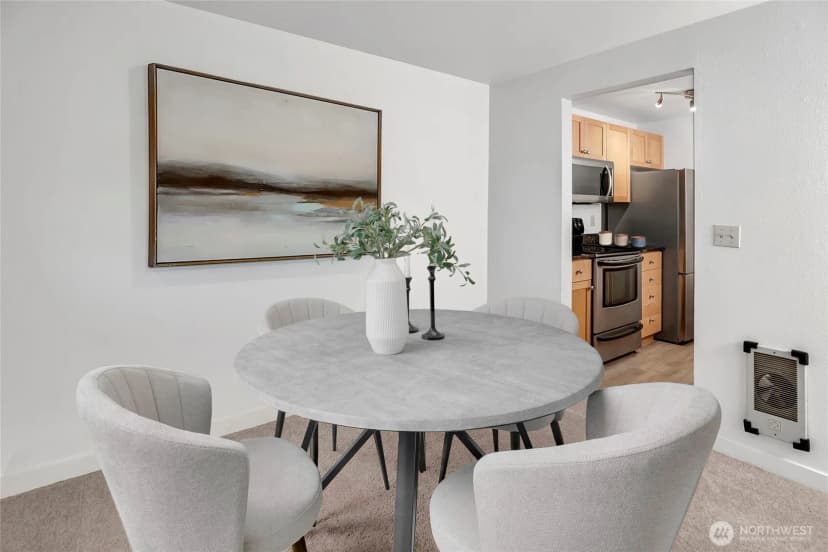 Property photo for 6700 Ne 182nd Street #b202, Kenmore photo 9