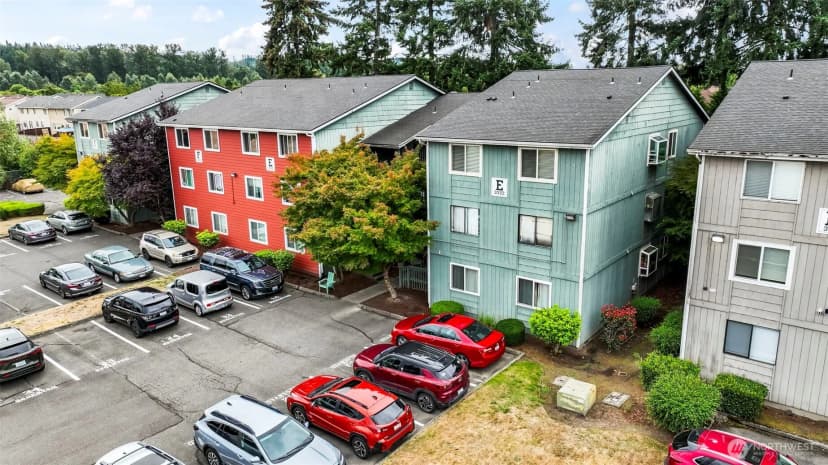 Property photo for 3322 I Street Ne #e203, Auburn