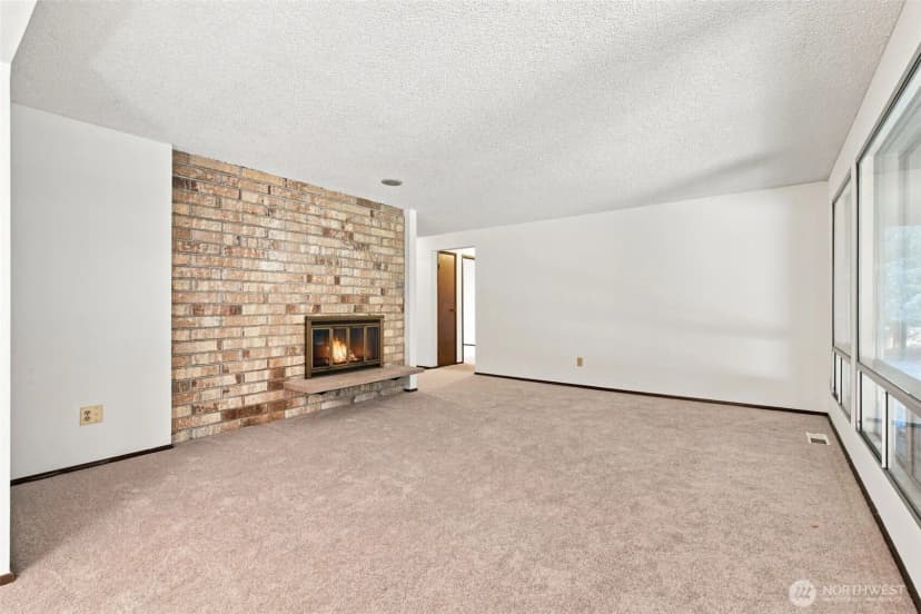 Property photo for 11 Nw Bridle Ridge Pl, Bremerton photo 18