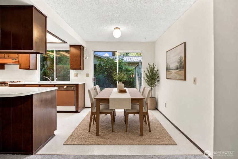 Property photo for 11 Nw Bridle Ridge Pl, Bremerton photo 10