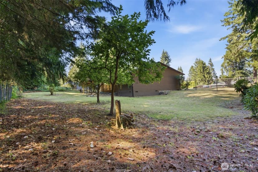 Property photo for 11 Nw Bridle Ridge Pl, Bremerton photo 35