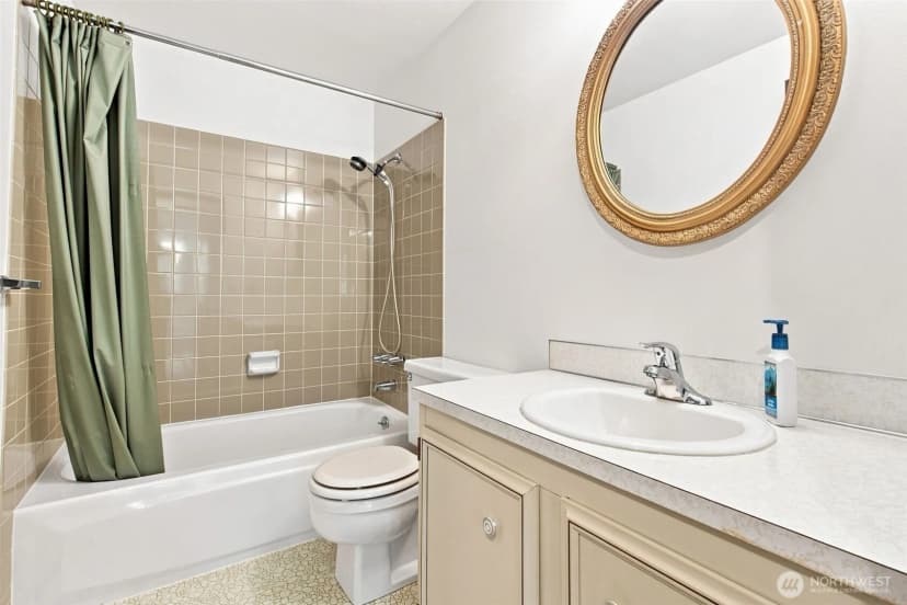 Property photo for 11 Nw Bridle Ridge Pl, Bremerton photo 28