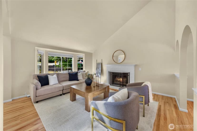 Property photo for 16617 3rd Drive Se, Bothell photo 9