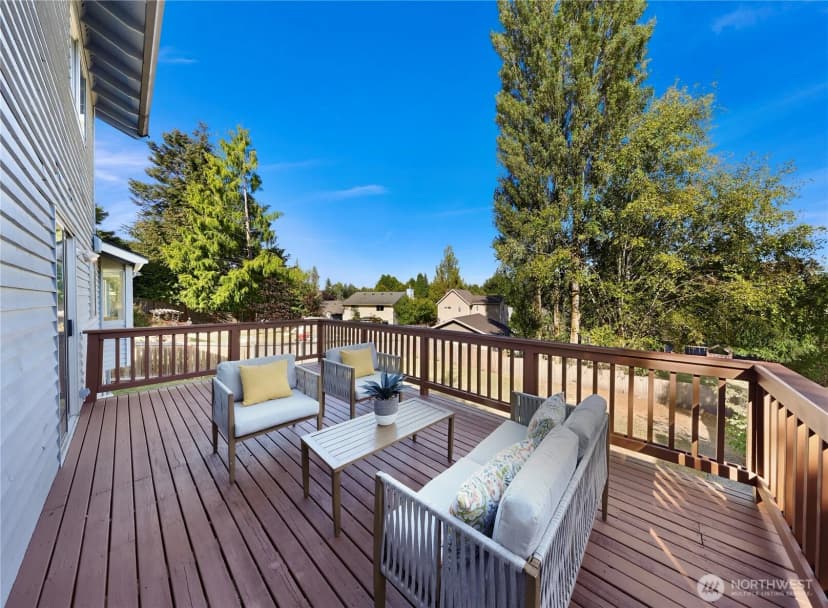 Property photo for 16617 3rd Drive Se, Bothell photo 20