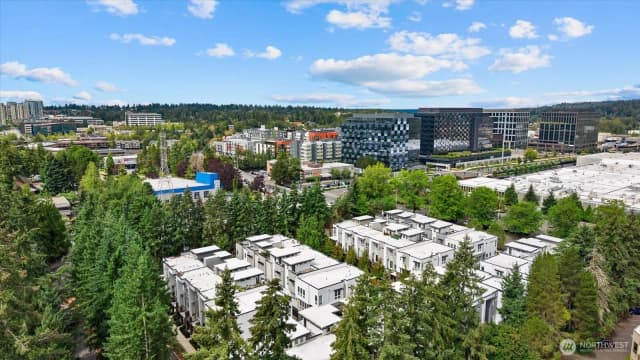 Property photo for 1022 124th Court Ne #e4, Bellevue