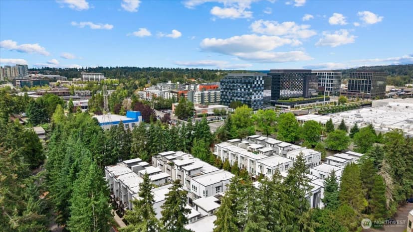 Property photo for 1022 124th Court Ne #e4, Bellevue