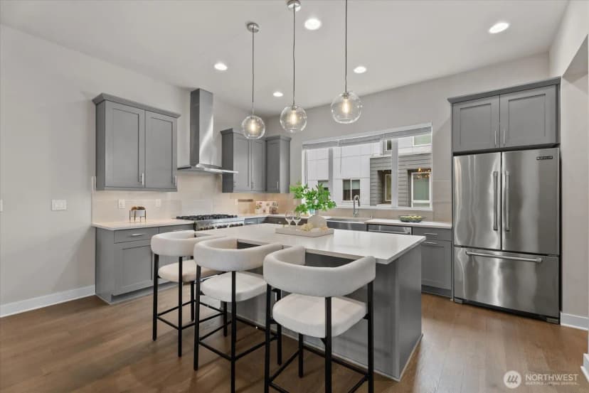 Property photo for 1022 124th Court Ne #e4, Bellevue photo 14