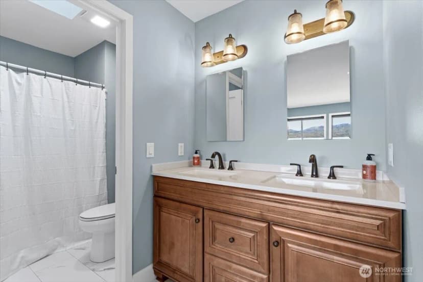 Property photo for 4124 Lakeview Place, Chelan photo 19