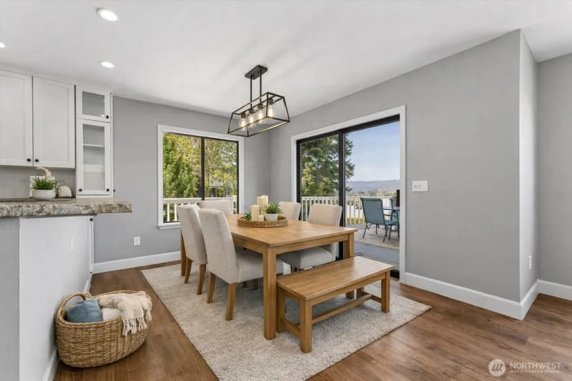 Property photo for 4124 Lakeview Place, Chelan photo 8